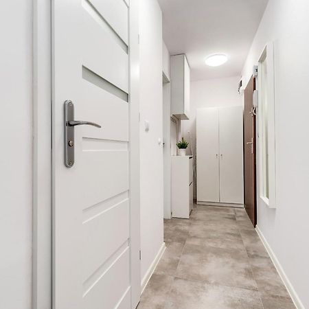 Pokoje Gdansk Zabianka - Bitwy Oliwskiej 15 Apartamento Exterior foto