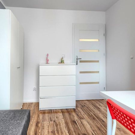 Pokoje Gdansk Zabianka - Bitwy Oliwskiej 15 Apartamento Exterior foto