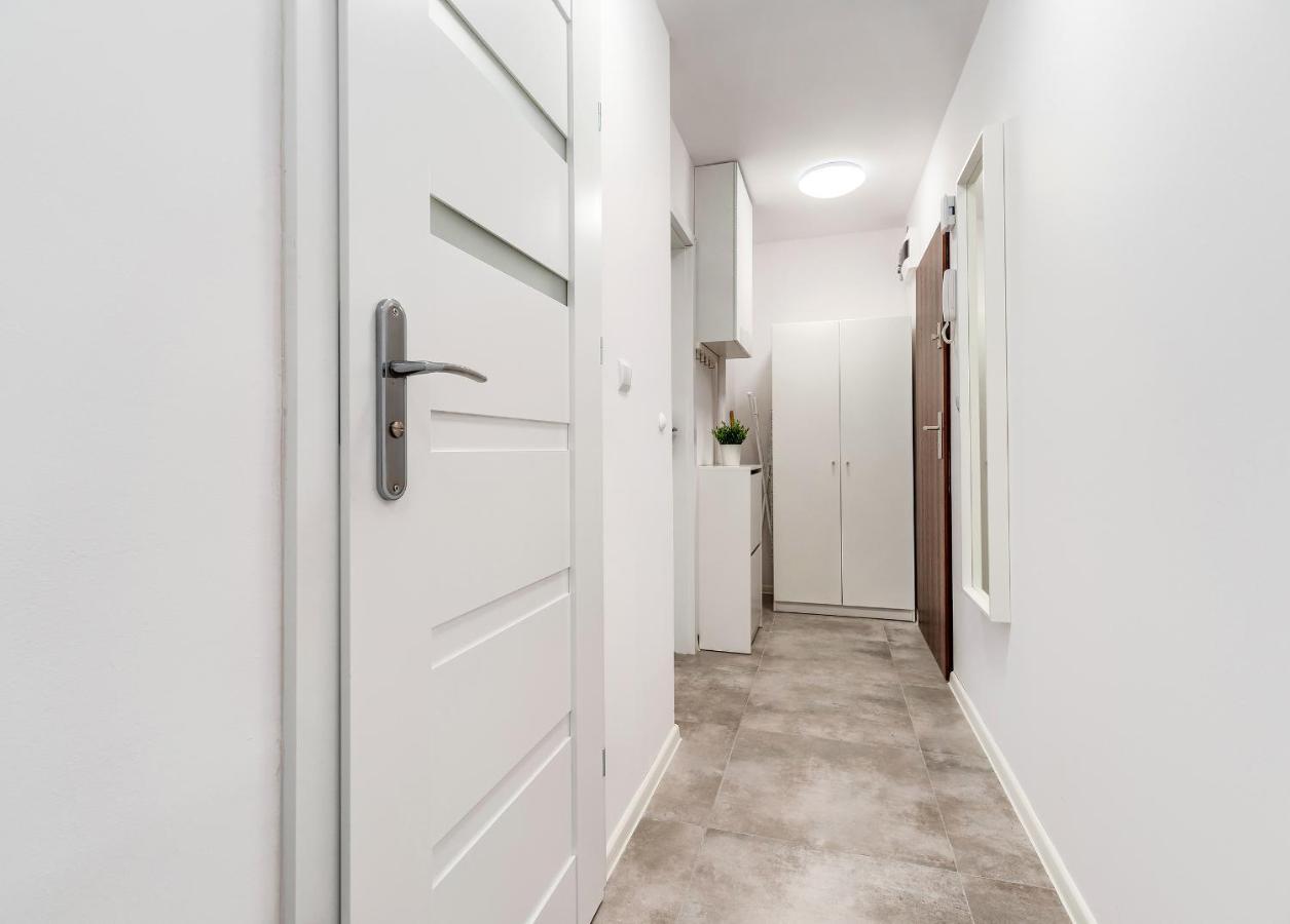 Pokoje Gdansk Zabianka - Bitwy Oliwskiej 15 Apartamento Exterior foto